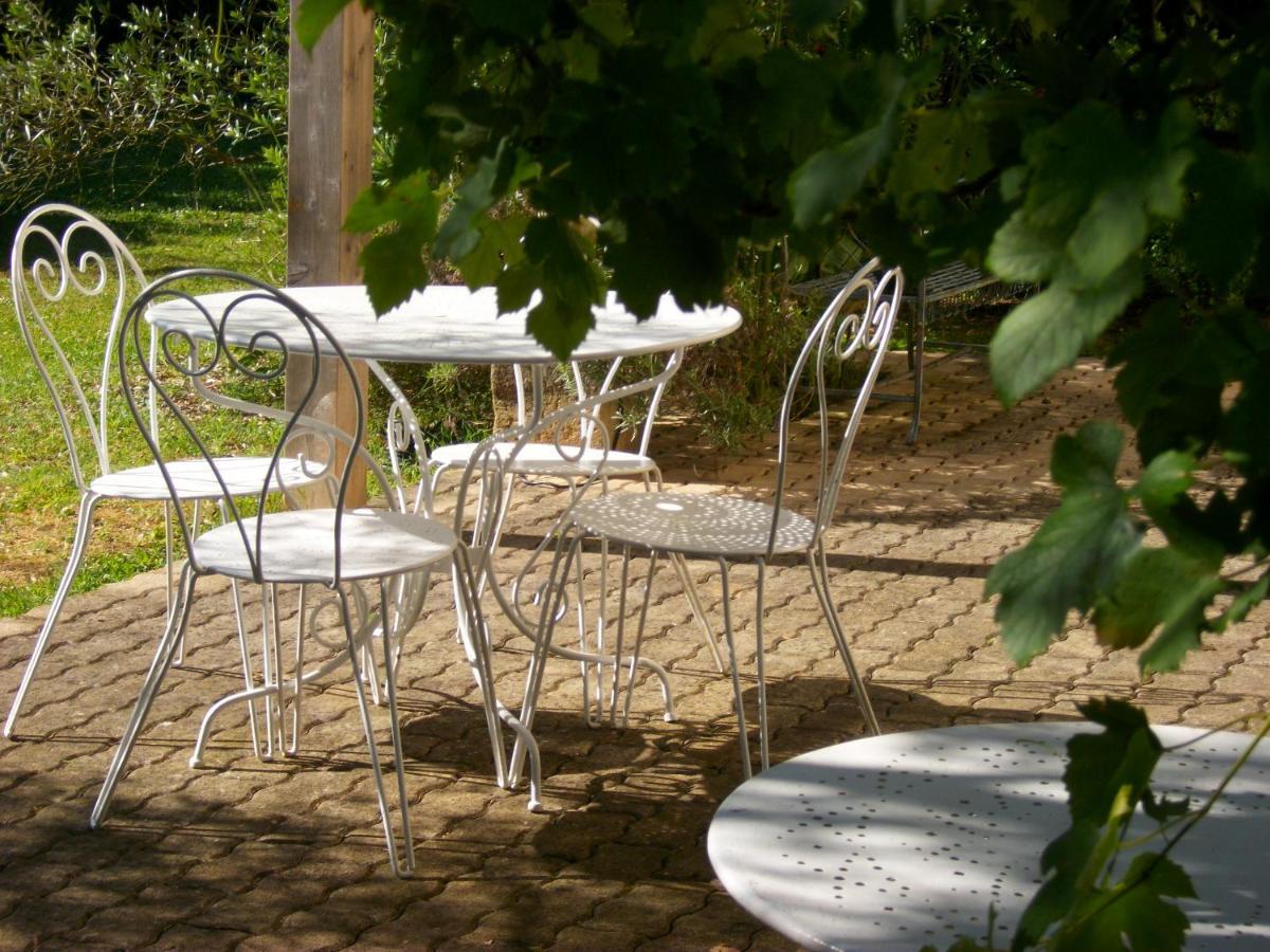 Domaine De Monein Bed & Breakfast Saint-André-de-Cubzac Dış mekan fotoğraf